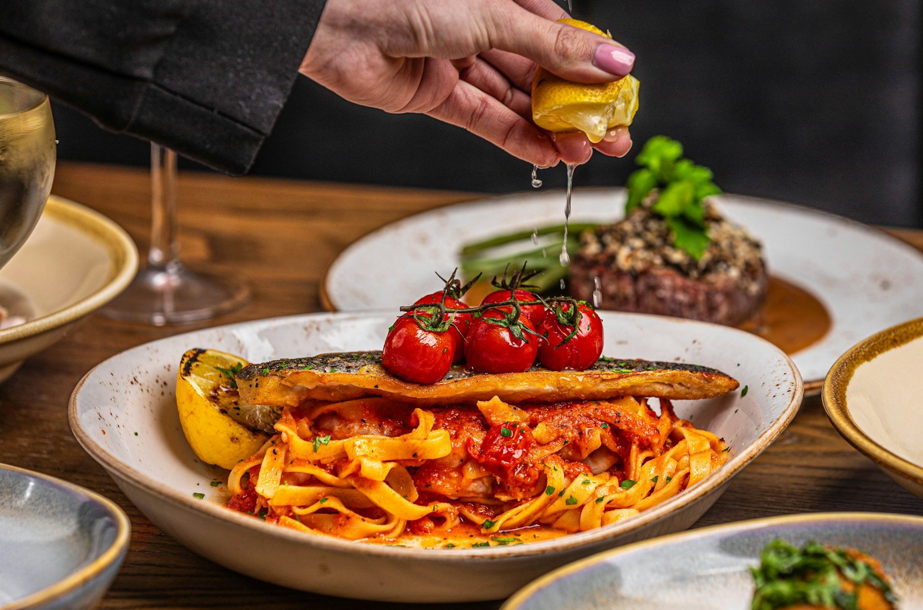 Mediterranean meal nima-naseri-d80F2HScZeg-unsplash Mediterranean meal